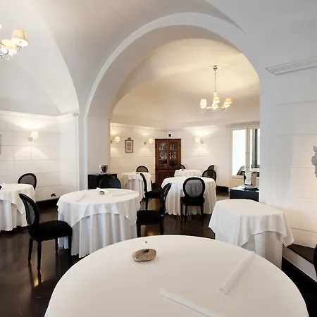 Hotell Palazzo Failla 4*